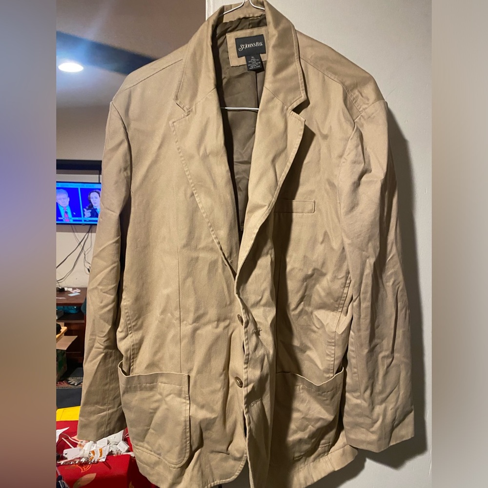 St. John's Bay beige XL blazer